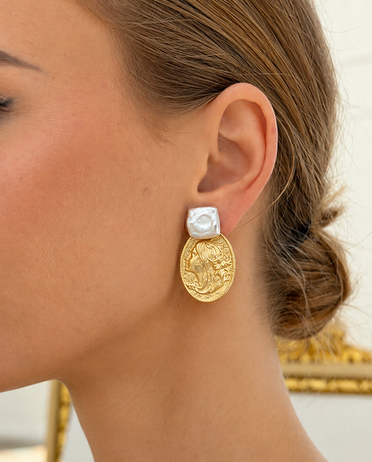 Evania - 18k gold plated earrings with pearl-like accents