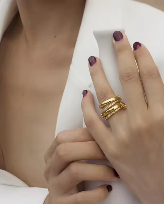 Elowyn - luxurious triple-band 18k gold plated ring , gold-tone