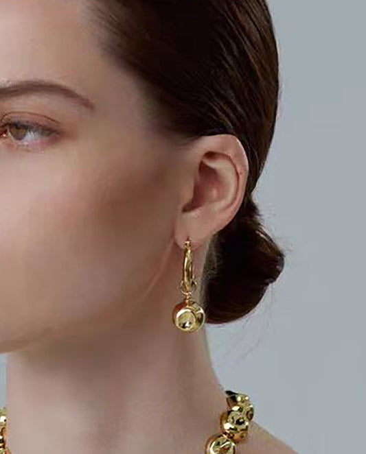 Bea - 18k gold plated sleek and elegant design hoop earrings , gold color