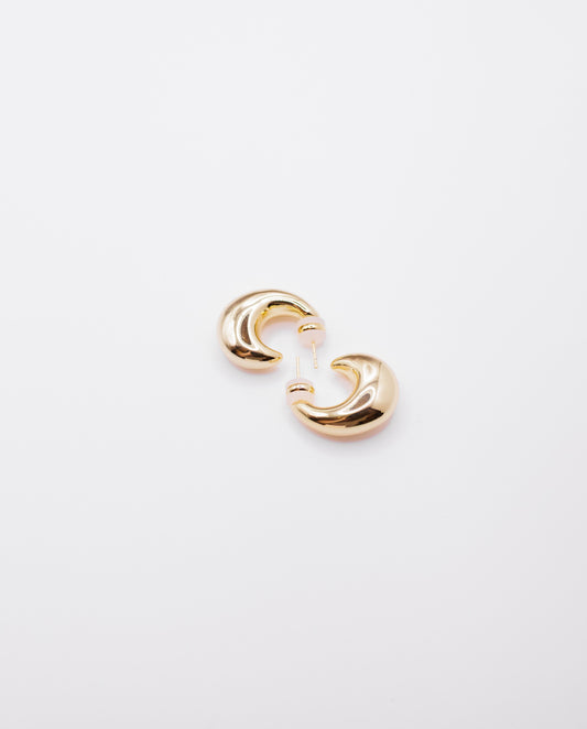 Alara - 18k gold plated earrings crescent-shaped design hoops , gold color