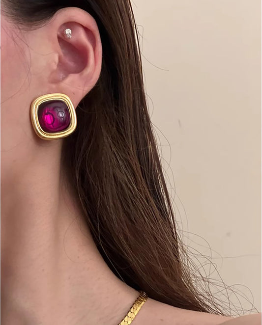 Reverie - 18k gold plated bold and elegant pair of stud earrings