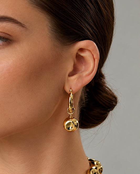 Bea - 18k gold plated sleek and elegant design hoop earrings , gold color