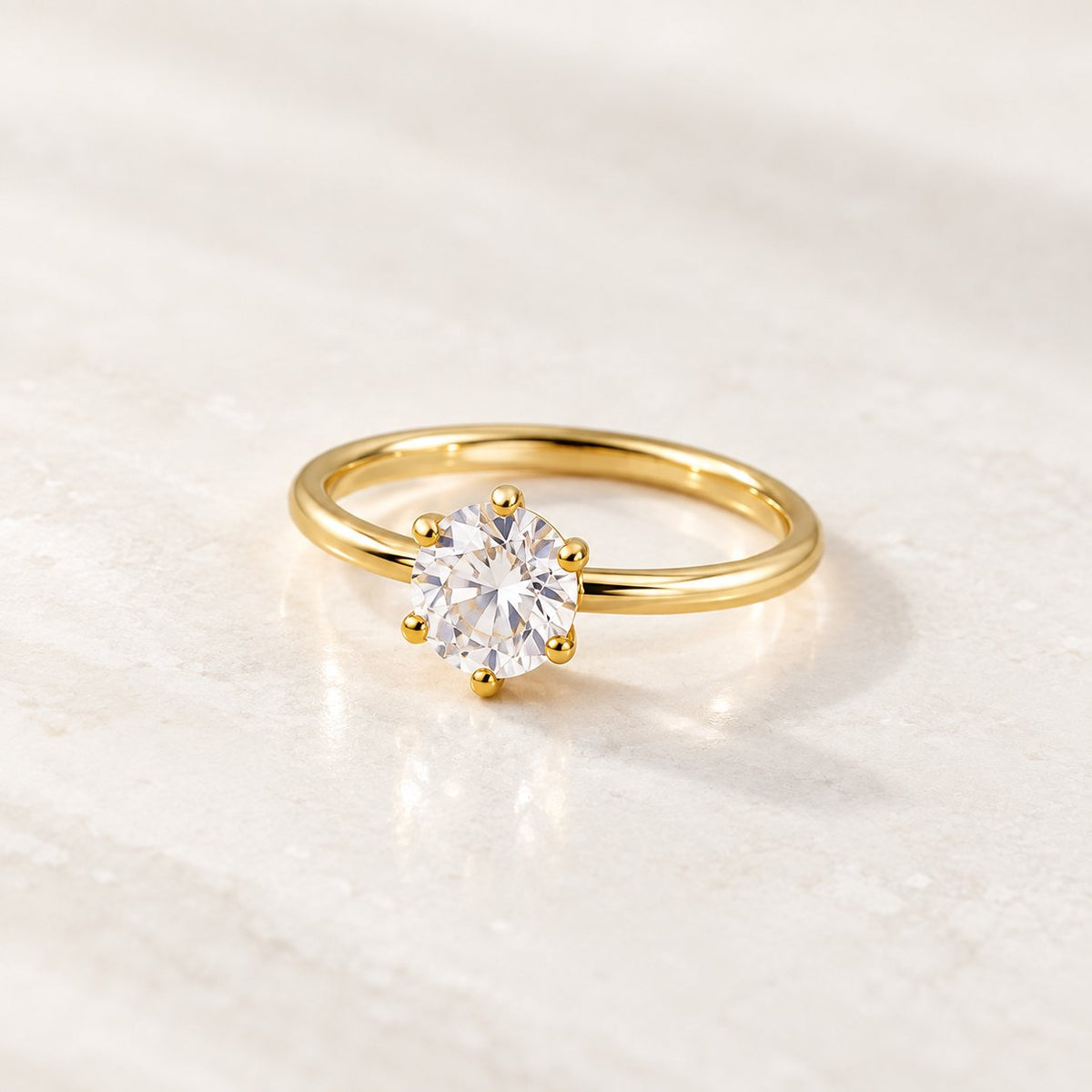 Round zirconia - 18k gold plated ring , gold color