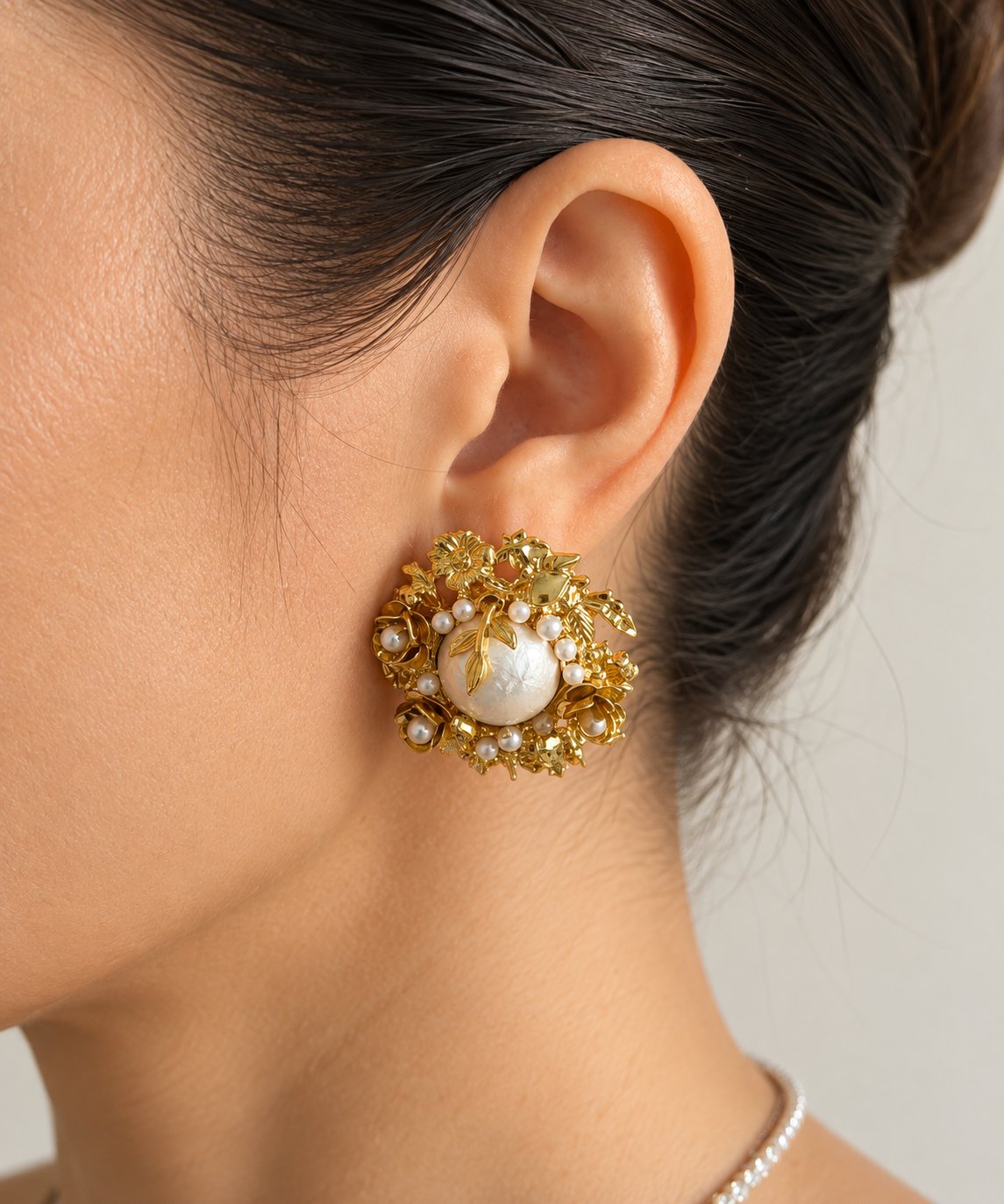 Nolwenn - 18k gold plated stud earrings with pearls and textured detailing , gold color