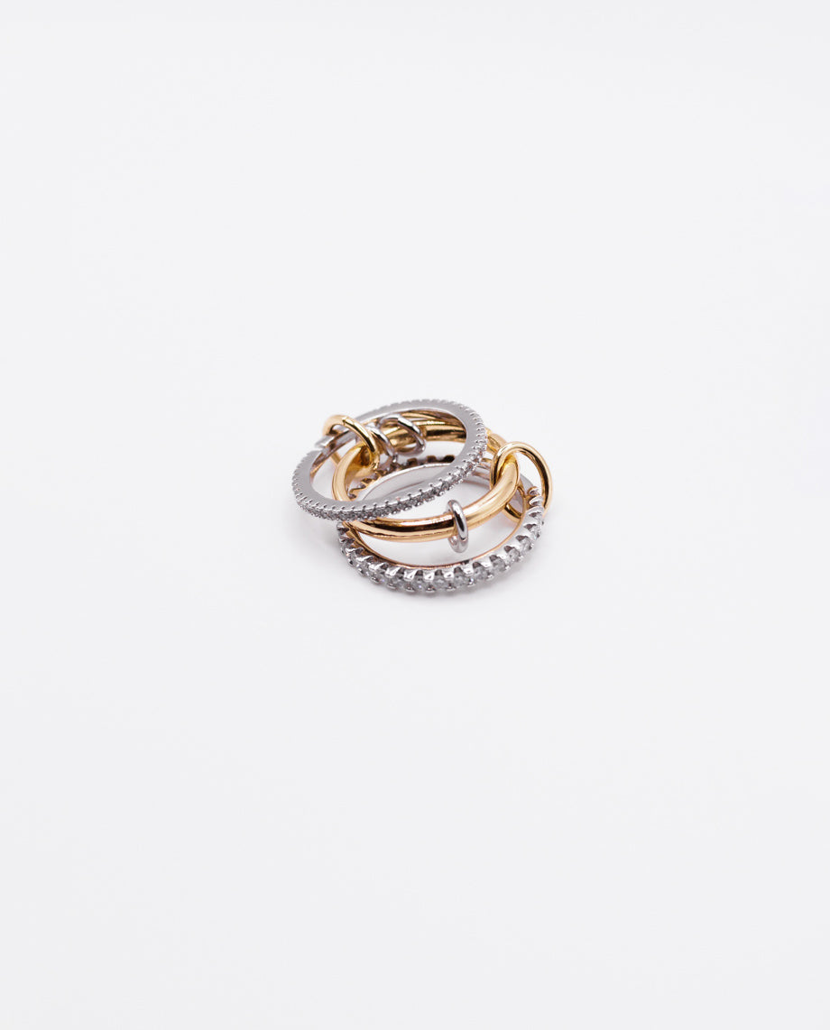 Elowyn -18k gold plated three interlinked bands ring
