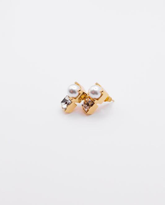 Lavender - 18k gold plated stud earrings with pearls ands stones