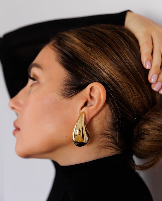 Elsinore - 18k gold plated large, teardrop-shaped earrings , gold color
