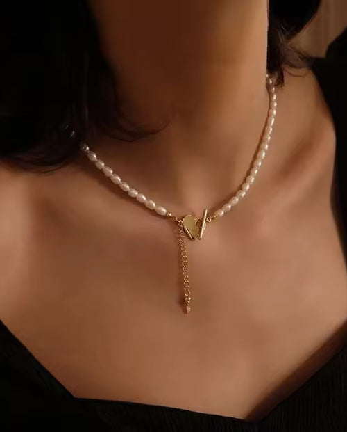 Ivy - real pearls elegant romantic necklace with 18k gold plated heart-shape pedant gold color