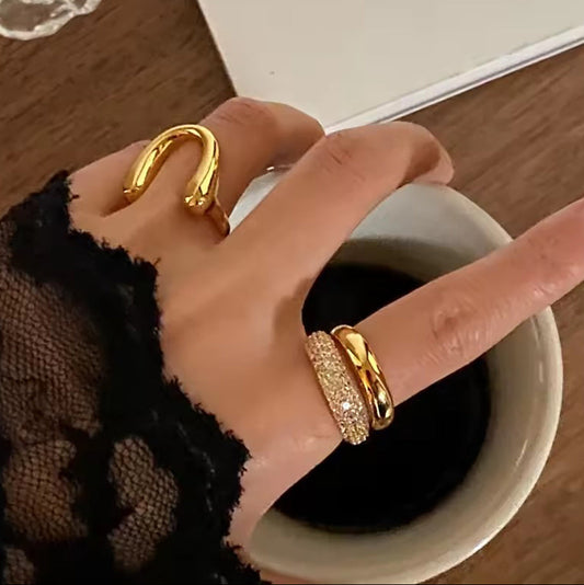 Evera - 18k gold plated sophisticated design ring with Zirconia Stones , gold color