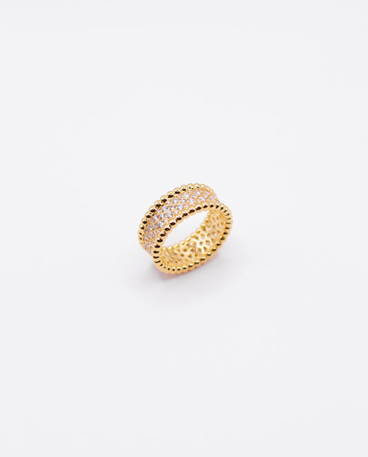 Aisling - 18k gold plated luxurious gold-tone ring with sparkling clear crystals
