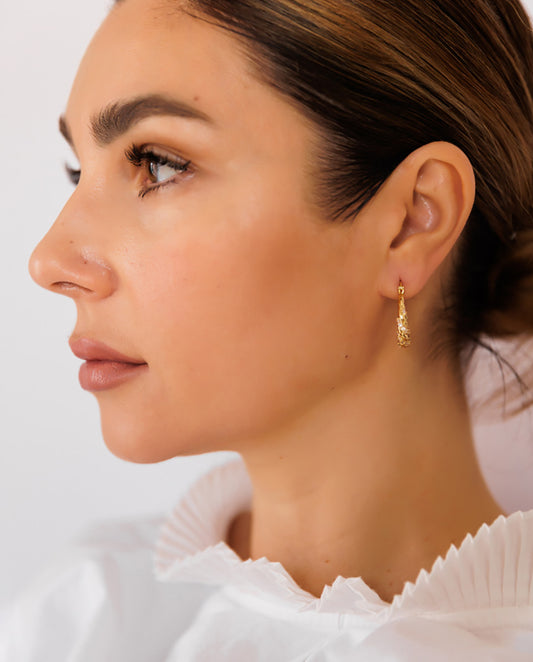 Ismay - 18k gold plated luxurious and eye-catching design earrings
