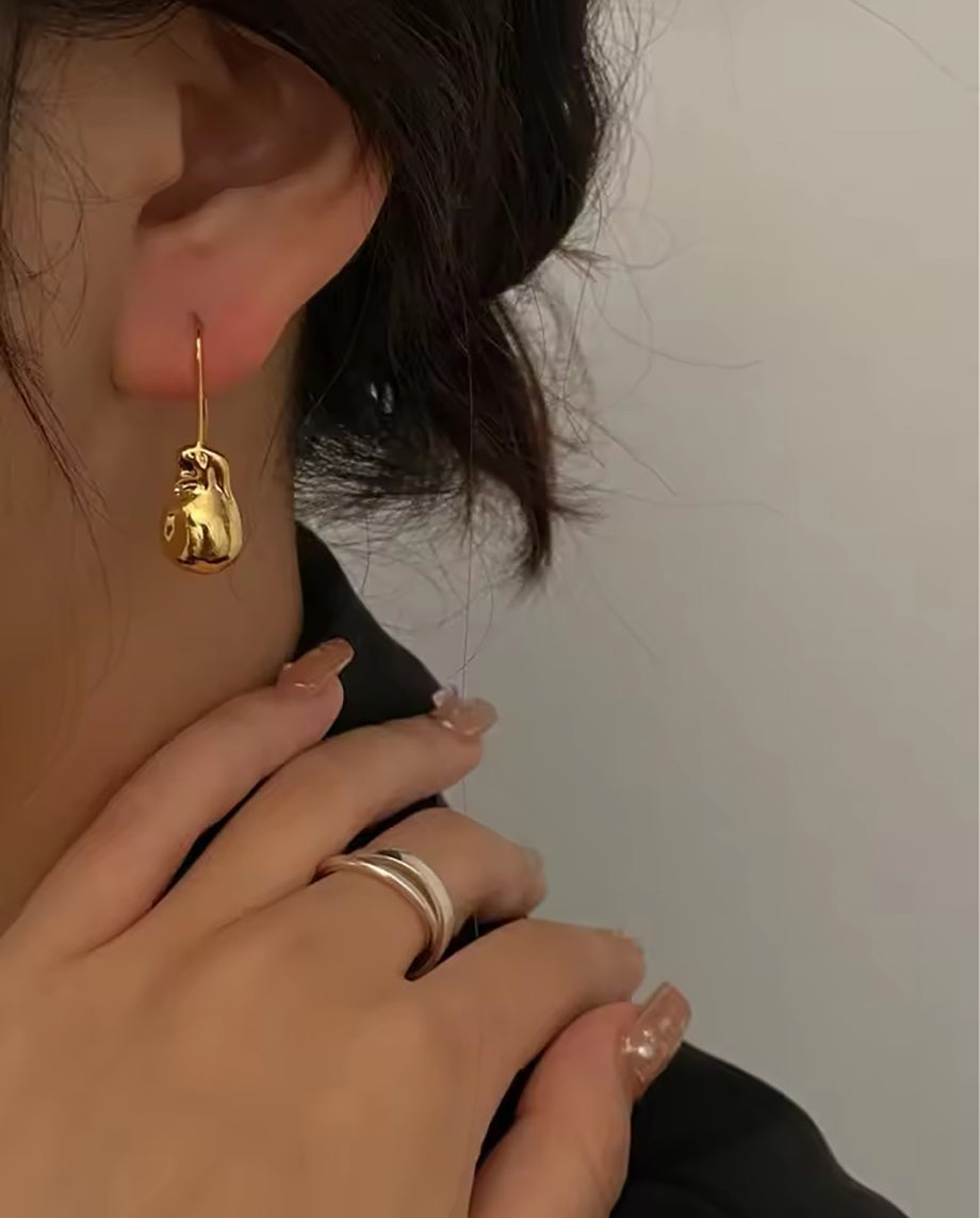 Ithilwen - 18k gold plated elegant, modern design earrings