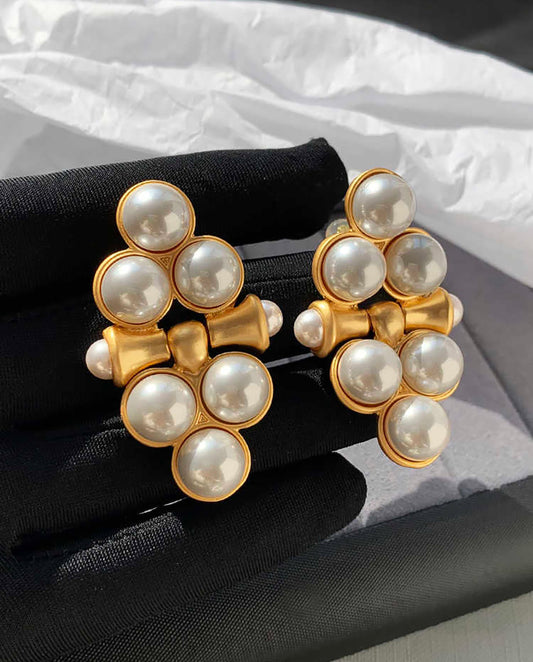 Cora - elegant and bold design 18k gold plated drop earrings with fake pearls