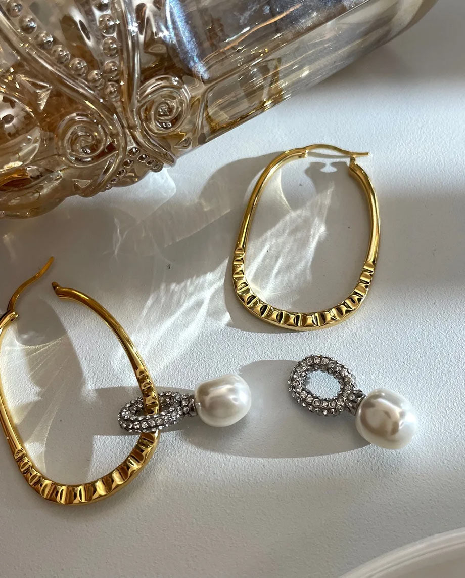 Harriet - 18k gold plated elegant and contemporary design transformer earrings
