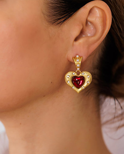 Eugenia - glamour design earrings  with gold heart-shaped charm
