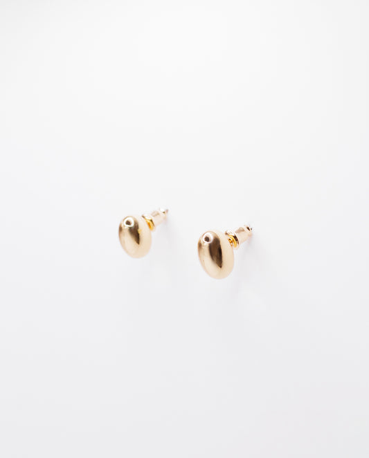 Solara - 18k gold plated simple yet elegant stud earrings