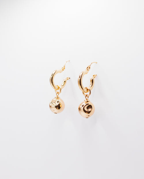 Bea - 18k gold plated sleek and elegant design hoop earrings , gold color