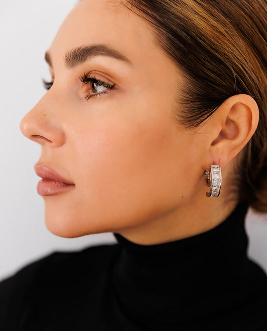 Eve - 18k gold plated silver-tone hoops earrings with Zirconia Stones, silver color