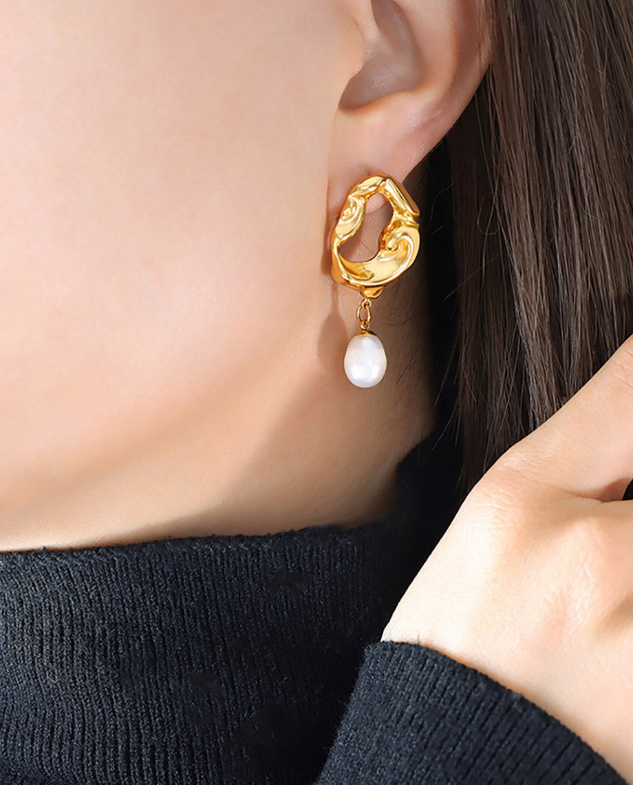 Thessaly - 18k gold plated abstract, sculptural gold elements earrings