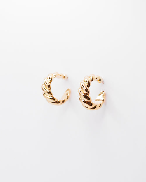 Juno - 18k gold plated stylish gold-tone hoop design