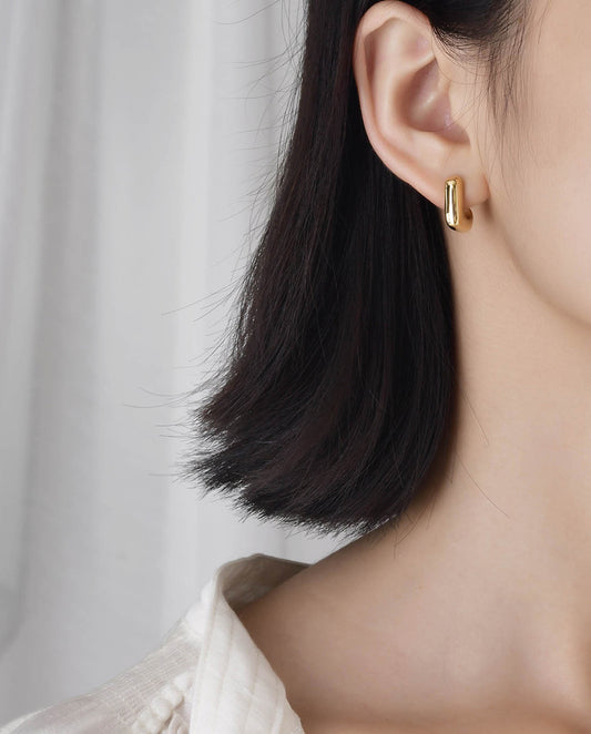 Maude - 18k gold plated modern and minimalist design earrings