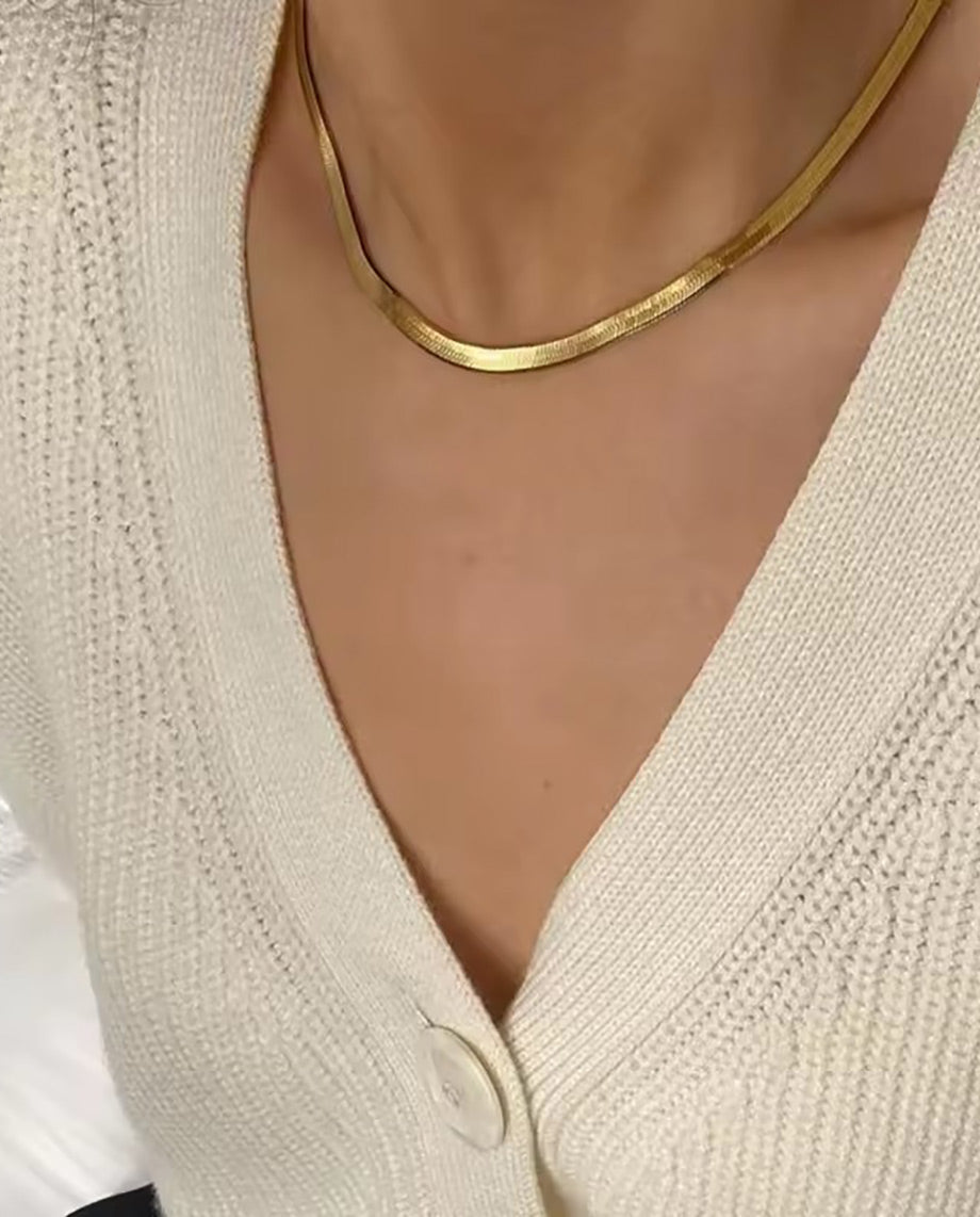 Alara - 18k Gold Plated Classic Shape Chain Necklace Gold Color