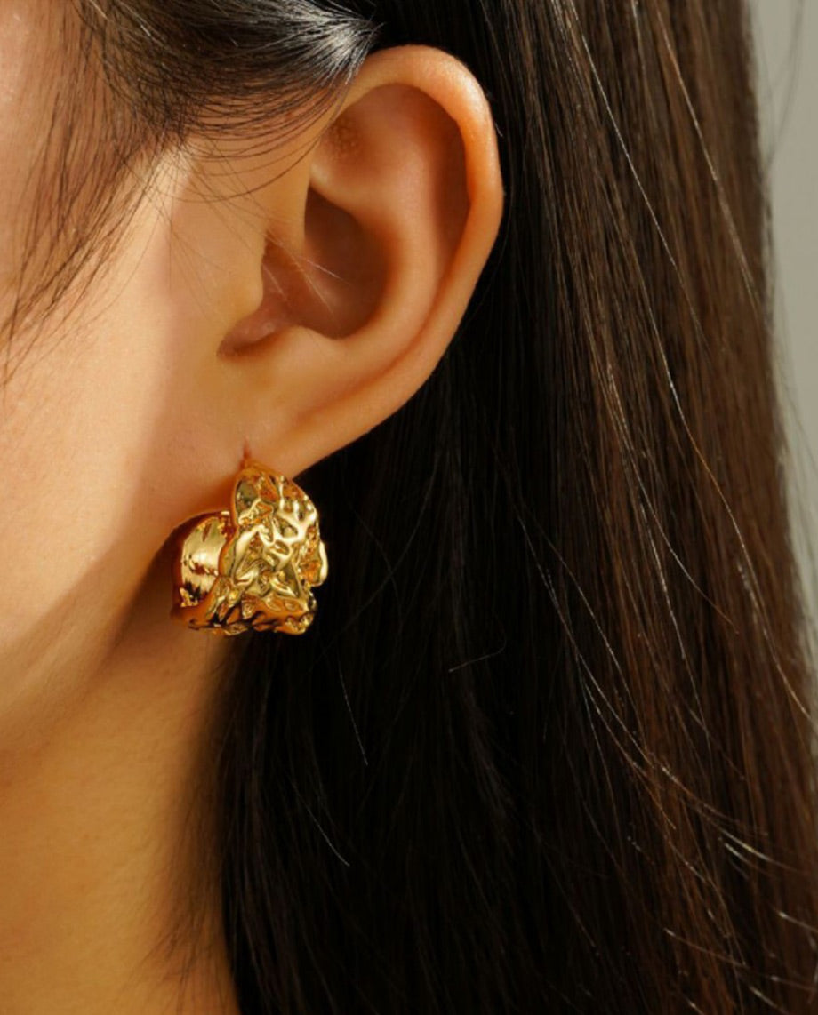 Hazel - 18k gold plated bold and artistic hoop earrings