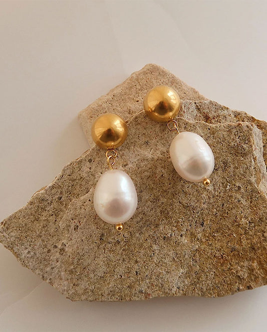 Aurelia - 18k gold plated elegant pair of drop earrings