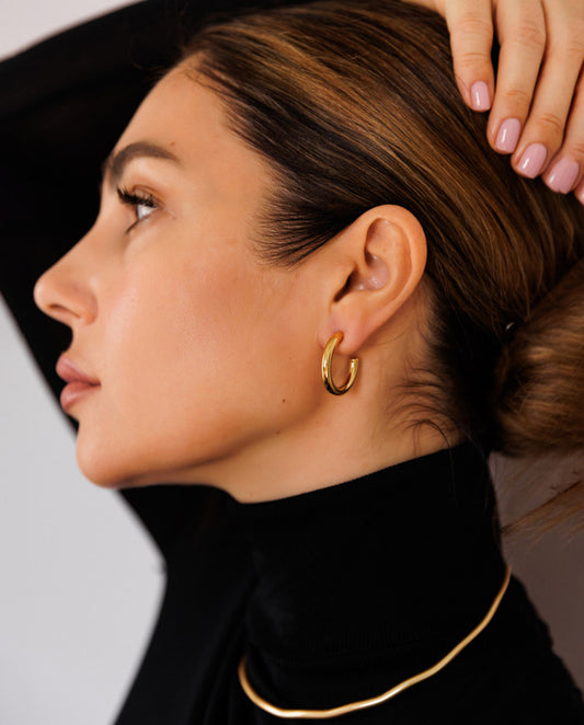 Saphira - 18k gold plated circular shape hoop earrings