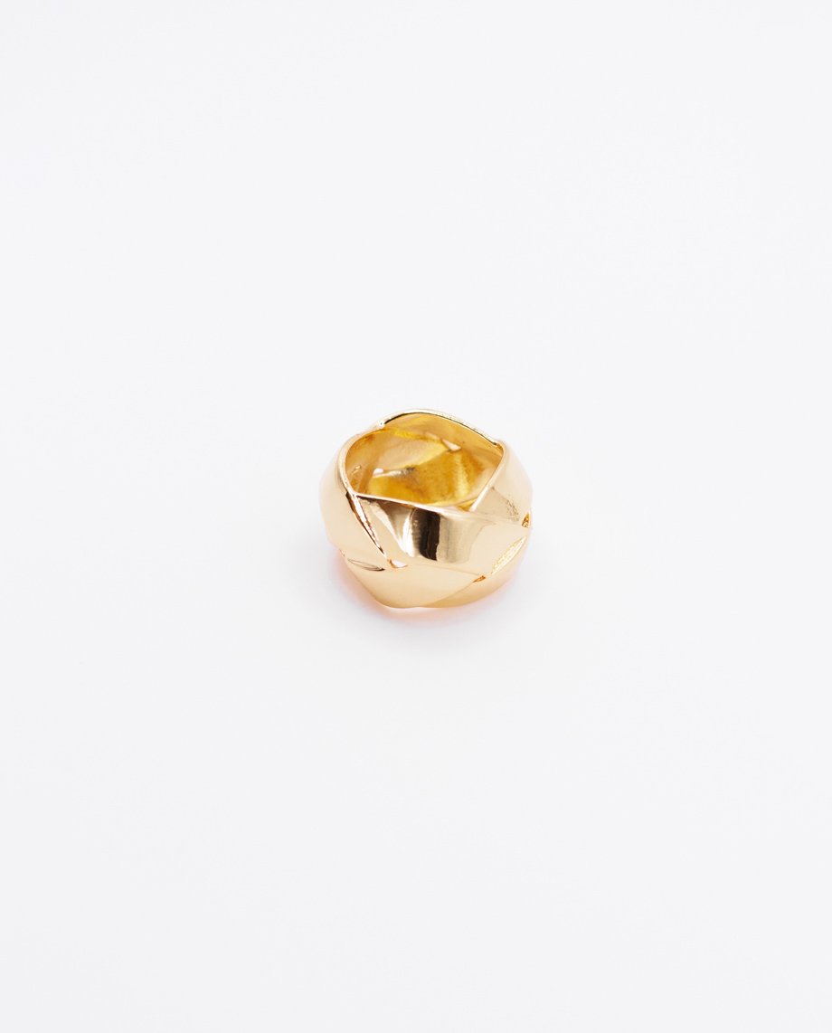 Fia ring